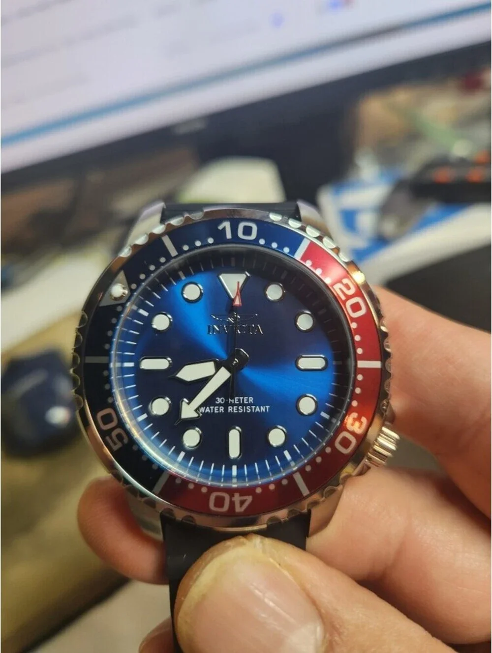 Invicta this men